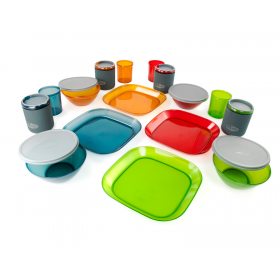GSI Outdoors Infinity 4 Person Deluxe Tableset, Multicolor